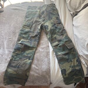Local European camo cargo pants